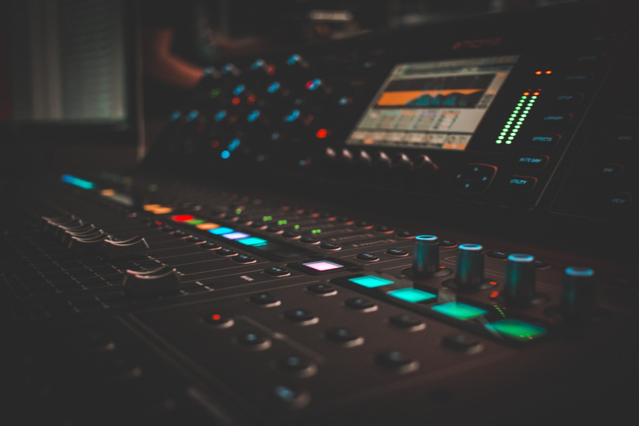 Best Books For Mixing and Mastering